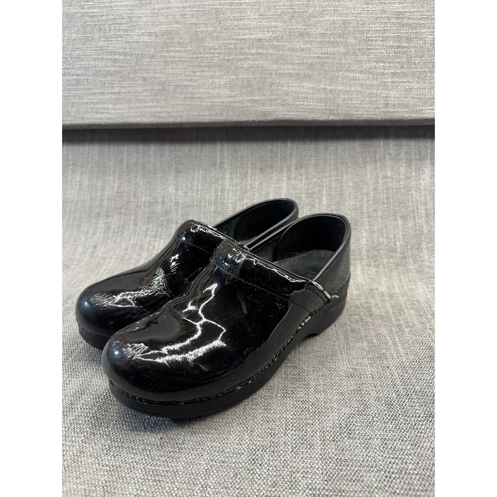 Dansko Professional Womens 8.5-9 Clogs Black Patent Leather Slip On Casual Shoes